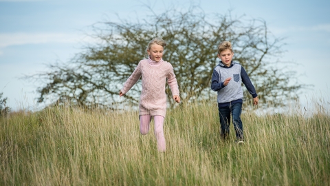 Family Events Kids in Landscape 