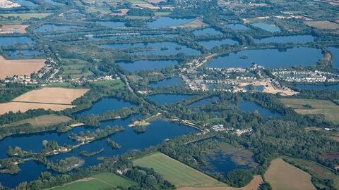 Cotswold Lakes